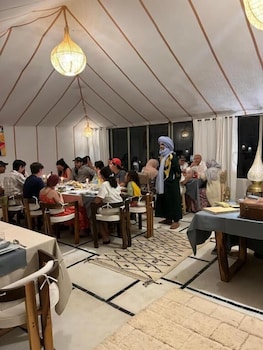 desert luxury camp merzouga