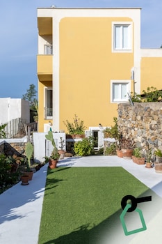 Hotiday Ponza Scogliera,,3 star
