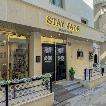 stay jade