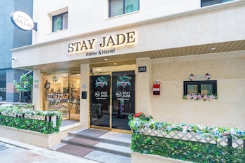 stay jade