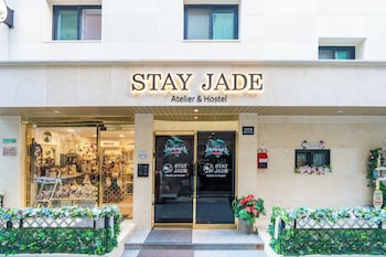 stay jade