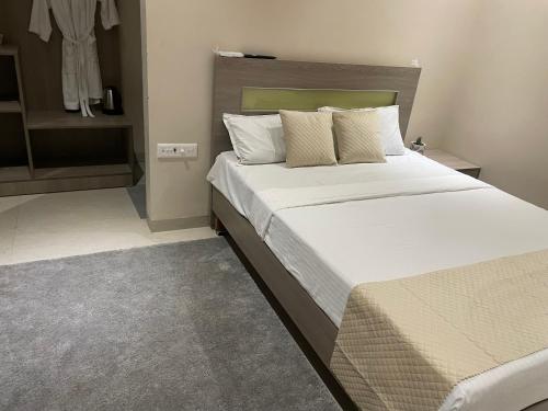 raghav residency