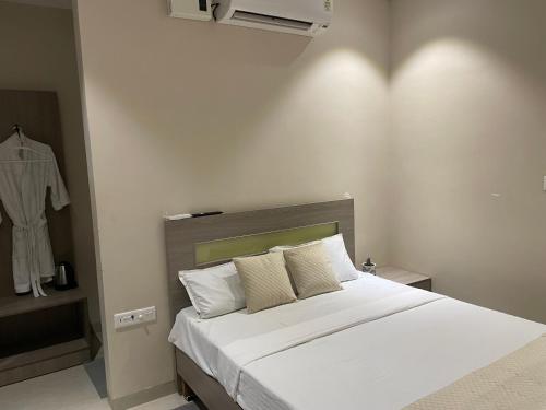 raghav residency