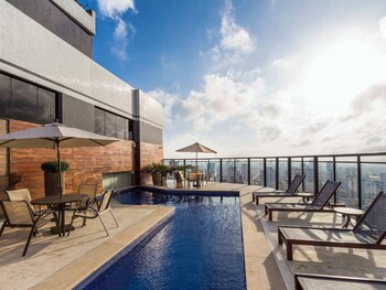 flats no hotel mercure belem boulevard