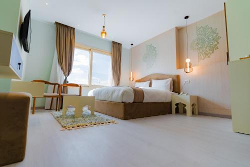 aura pyramids boutique hotel