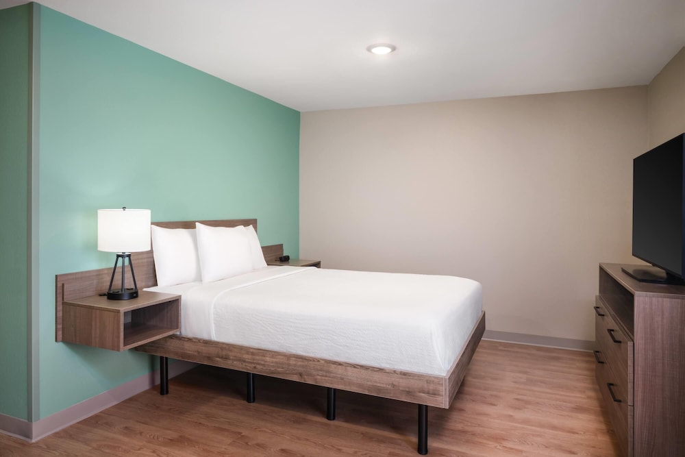 echo suites extended stay by wyndham bozeman