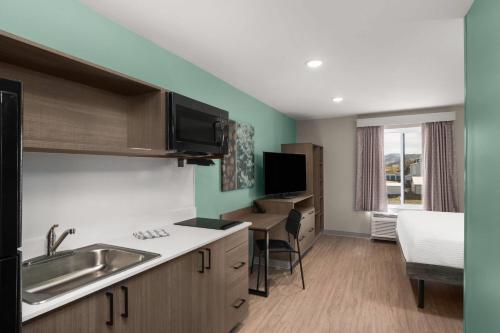 echo suites extended stay by wyndham bozeman