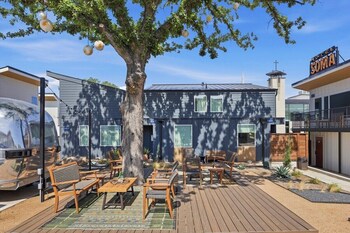 hotel soma