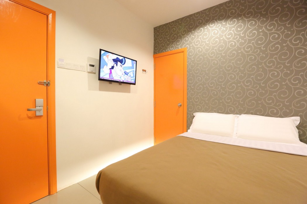 1 hotel kuchai lama