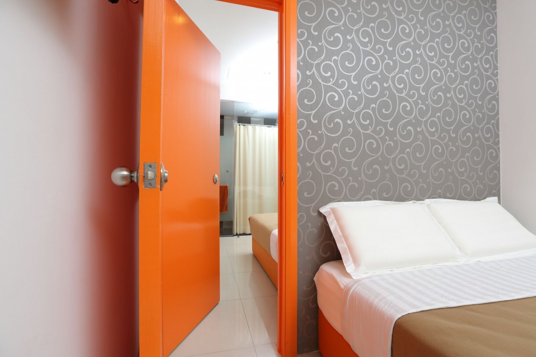 1 hotel kuchai lama