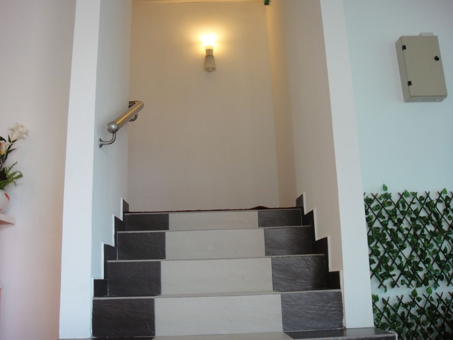 1 hotel kuchai lama