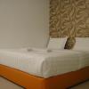 1 hotel kuchai lama