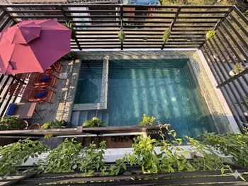 Soma Villa,,3 star