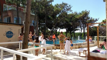 jaina resort and spa