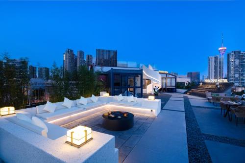 chengdu yunduo hotel