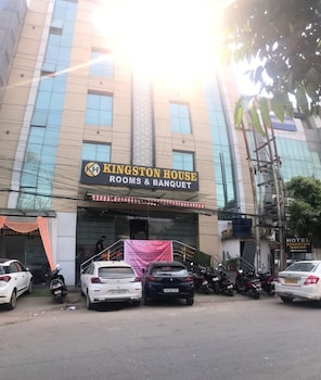kingston house vibhutikhand