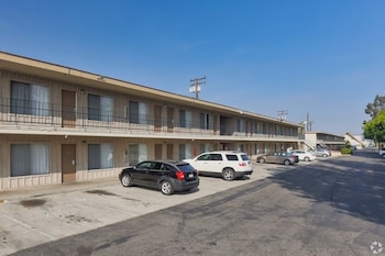 Akua Inn & Suites - Anaheim - Fullerton,,2 star