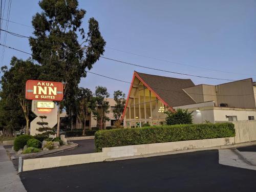 akua inn and suites anaheim fullerton