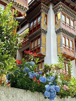 overland hotel