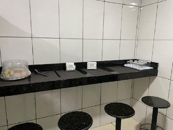hotel oliveira 44