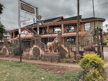 oldoiyo lengai hotel