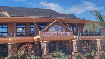 Oldoiyo Lengai Hotel,,3 star