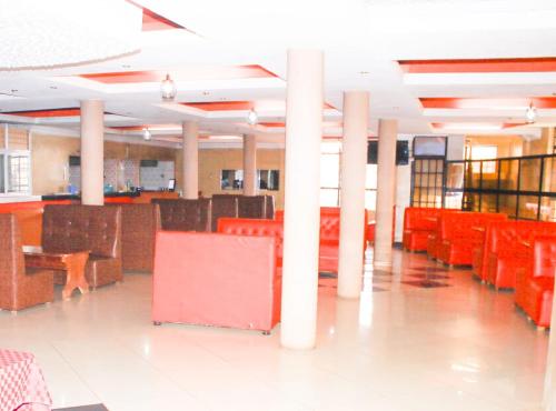 oldoiyo lengai hotel