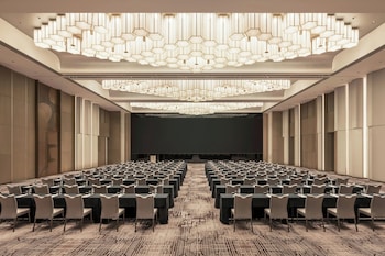 the ritz carlton wuhan