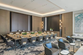the ritz carlton wuhan