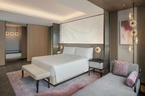 the ritz carlton wuhan