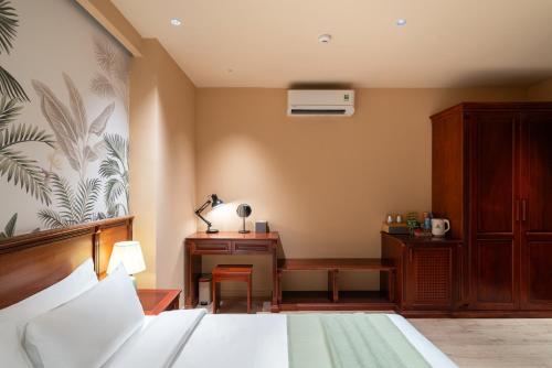 amana hotel airport