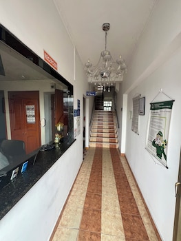 Hotel El Paraiso Funza,,2 star