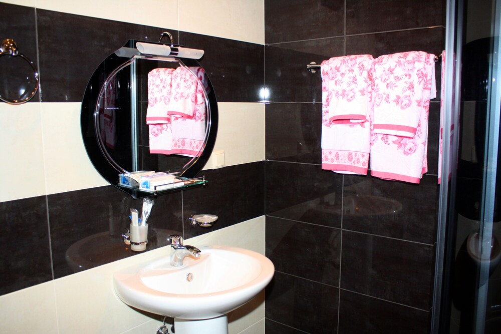 christy hotel
