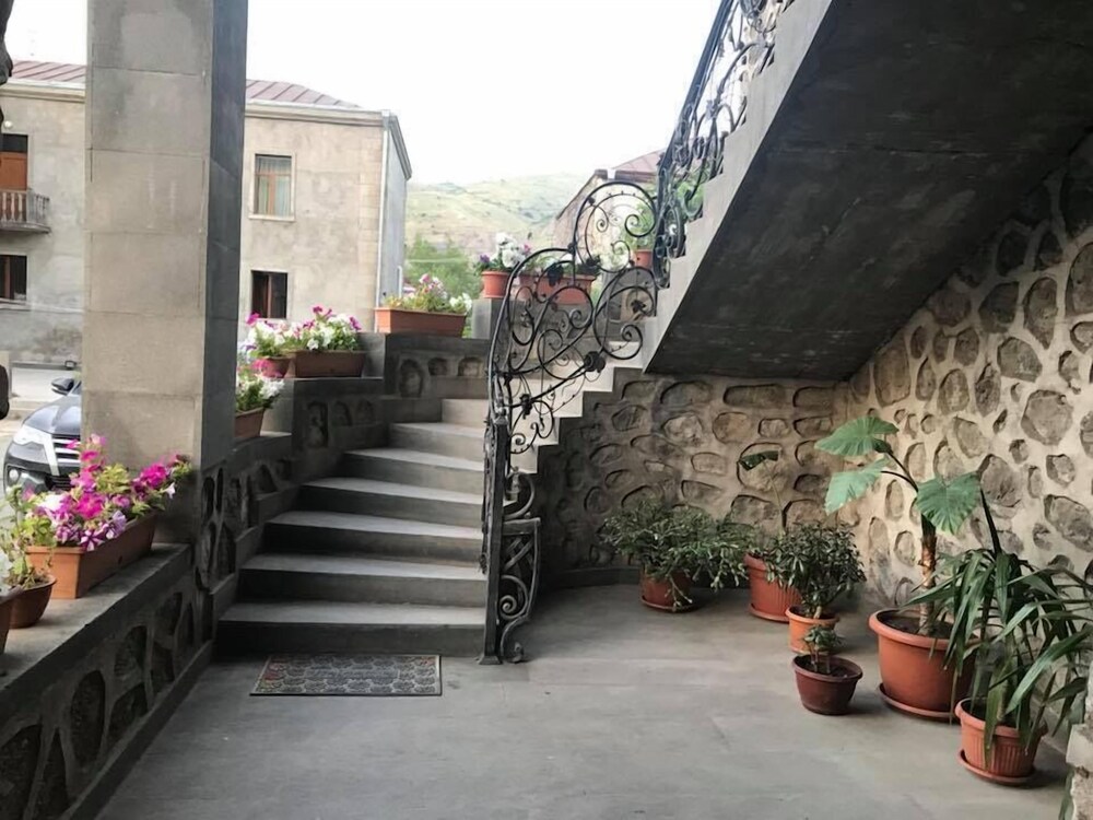 christy hotel
