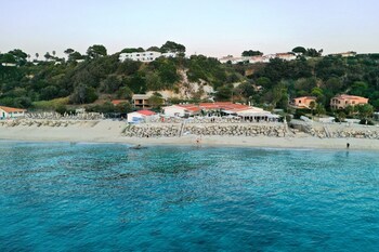capo vaticano suites