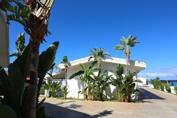 capo vaticano suites
