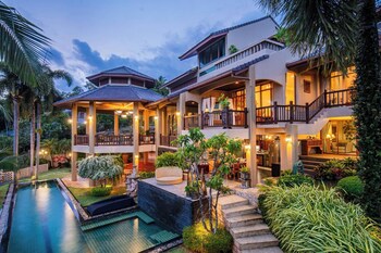 bell seaside luxury villa