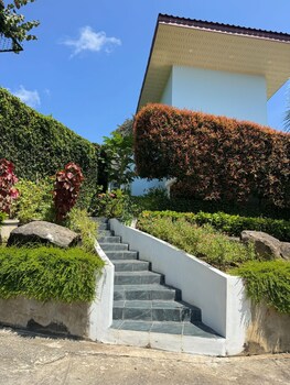 bell seaside luxury villa