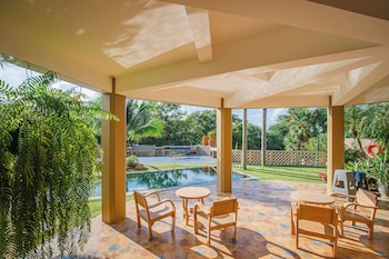 bell seaside luxury villa