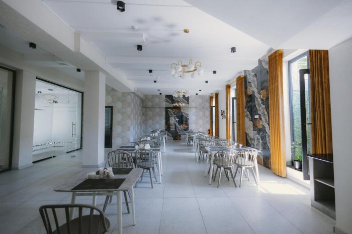 beshchinor hotel