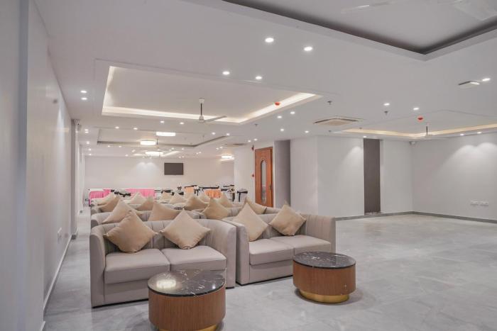 treebo premium indus crown