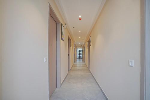 treebo premium indus crown