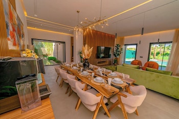 villa lumeria