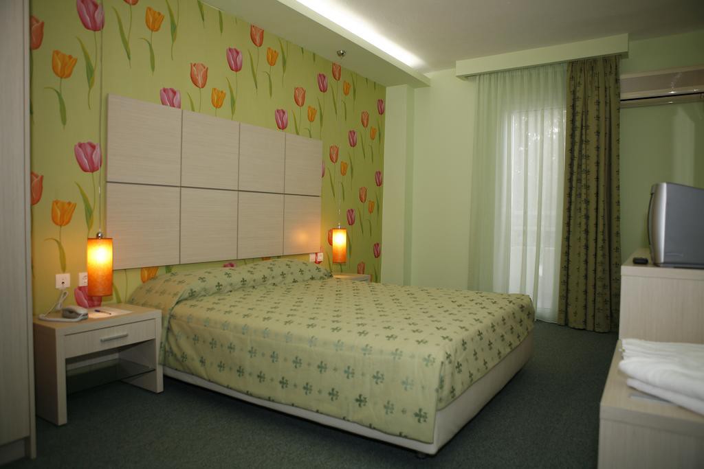 assembly hotel