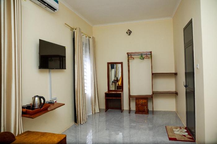 angel homestay hotel mikumi