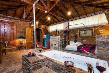 Stone House,,0 star