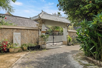 canggu wave villa