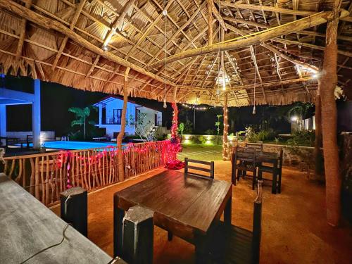 finch tangalle