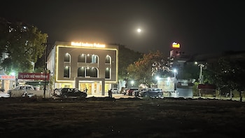 kdm hotel indore palace