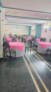 kdm hotel indore palace